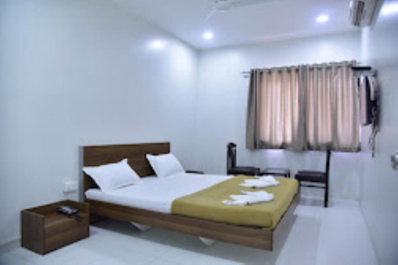 Hotel Avanti, นาสิก ภายนอก รูปภาพ
