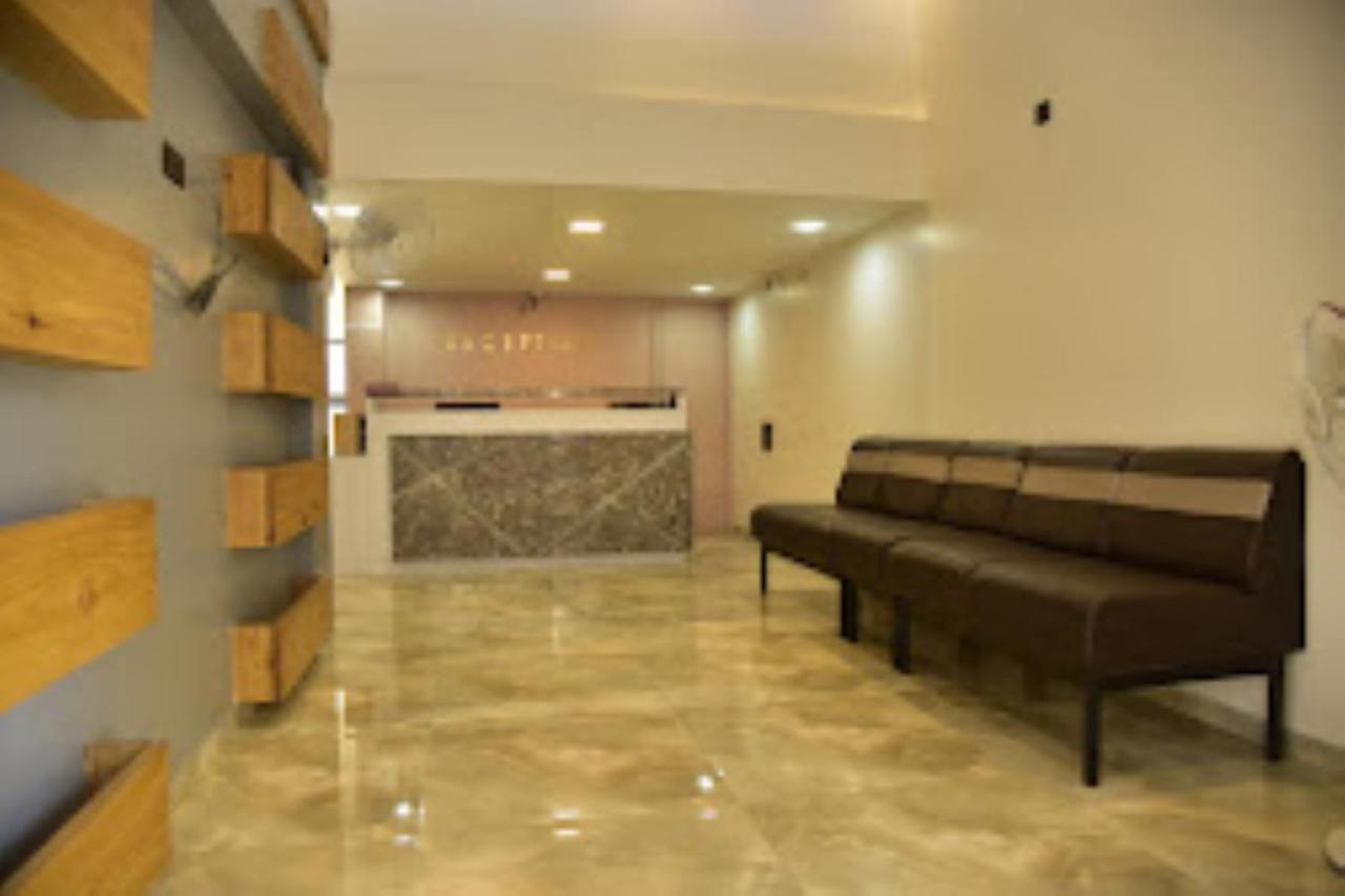 Hotel Avanti, นาสิก ภายนอก รูปภาพ