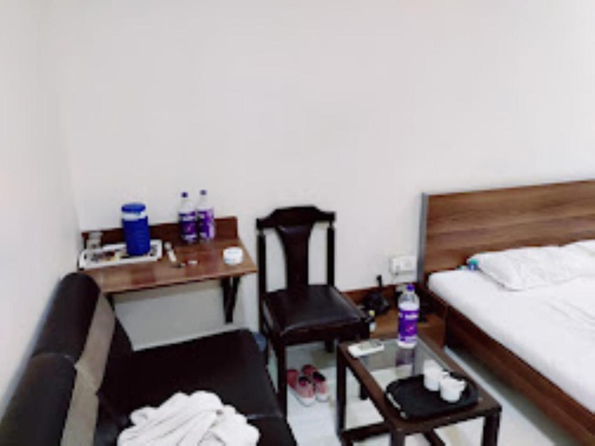 Hotel Avanti, นาสิก ภายนอก รูปภาพ
