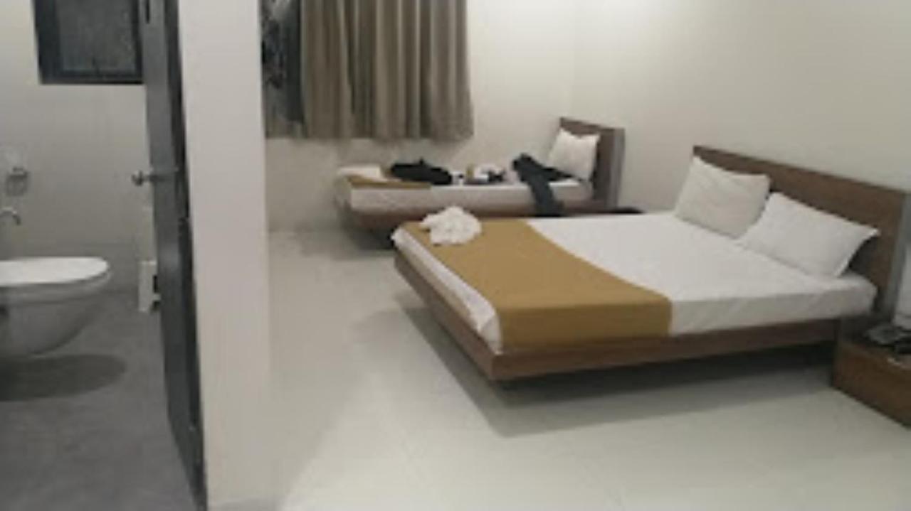 Hotel Avanti, นาสิก ภายนอก รูปภาพ