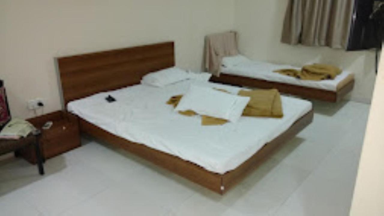 Hotel Avanti, นาสิก ภายนอก รูปภาพ